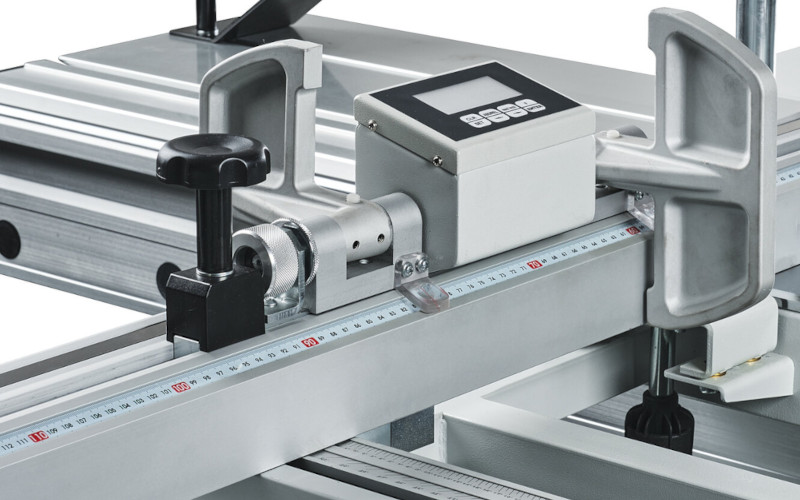 Formátovací pila OAV ABG Electronic E - příčné pravítko se standardními zarážkami